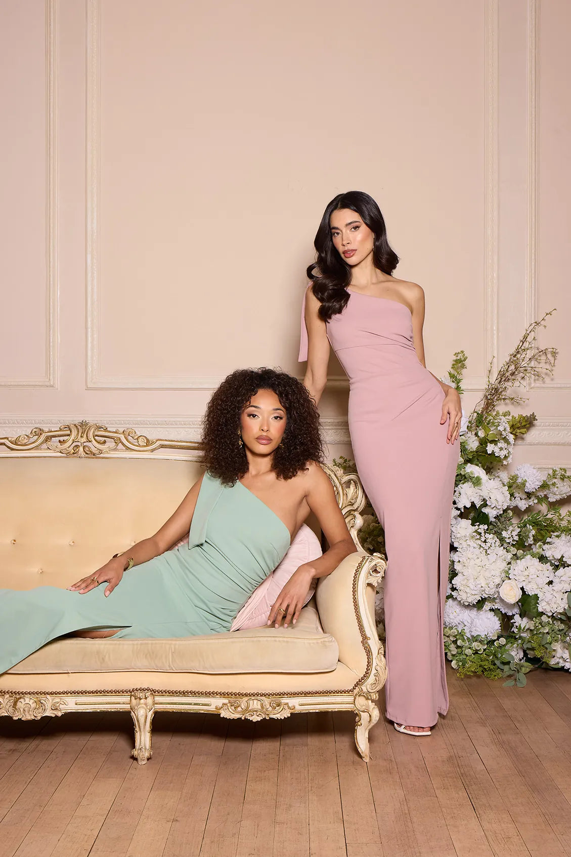 blush maxi dress pink Chiffon maxi dress with rosette Strapless Bust padding Invisible back zipper Waist cut out Backless with tie Lining Youre a real showstopper in our gorgeous Santiago maxi dress Cassandra Off Shoulder Slinky Maxi